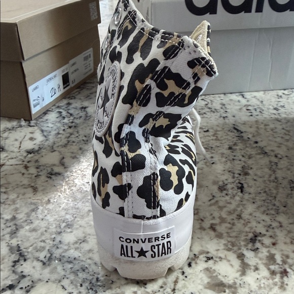 Converse Leopard Print High-Top Sneakers - Picture 3 of 9